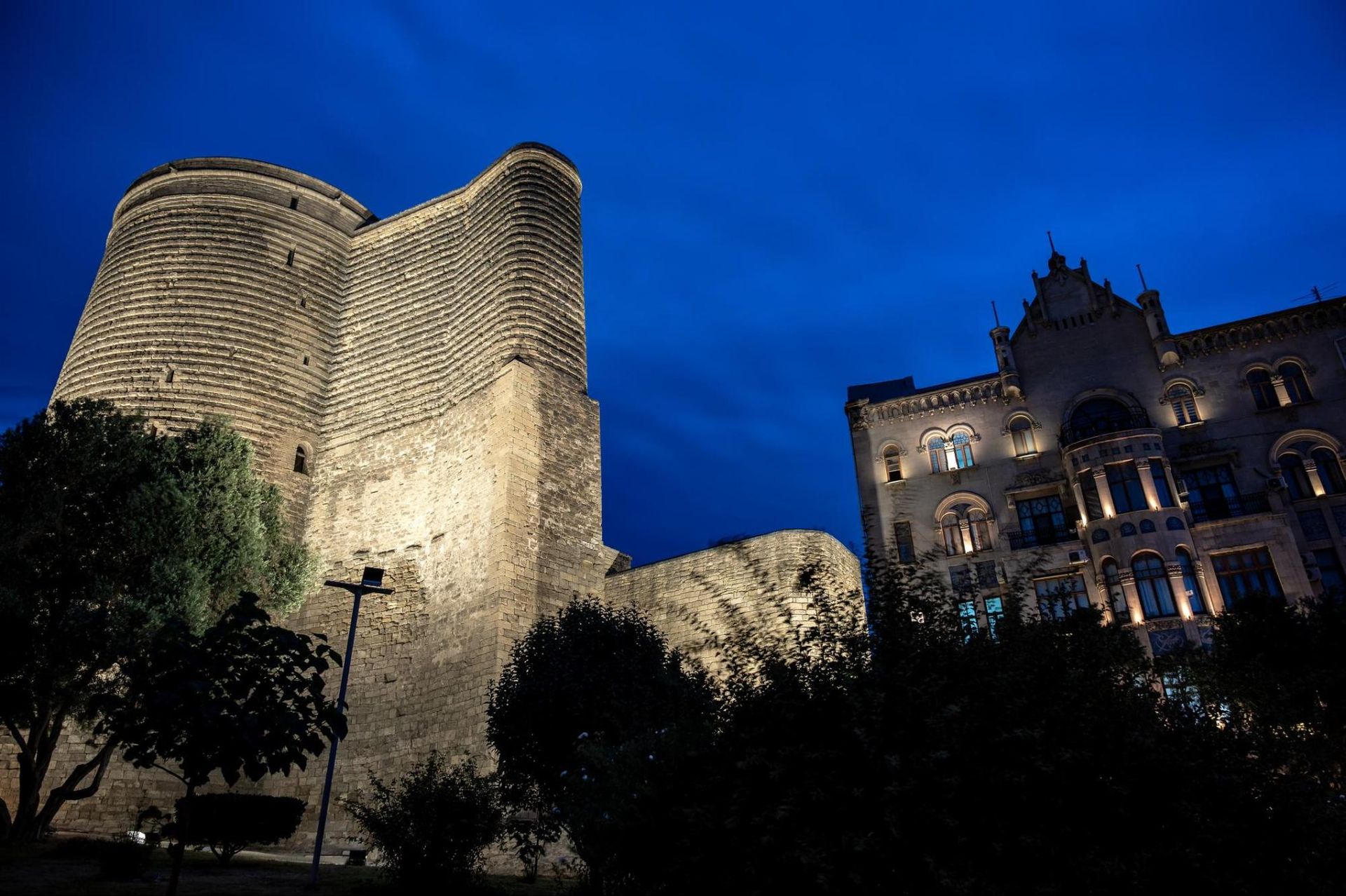 Baku Old City Highlights Walking Tour