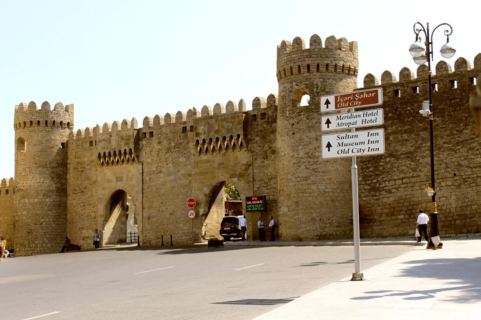 Baku Old City Highlights Walking Tour
