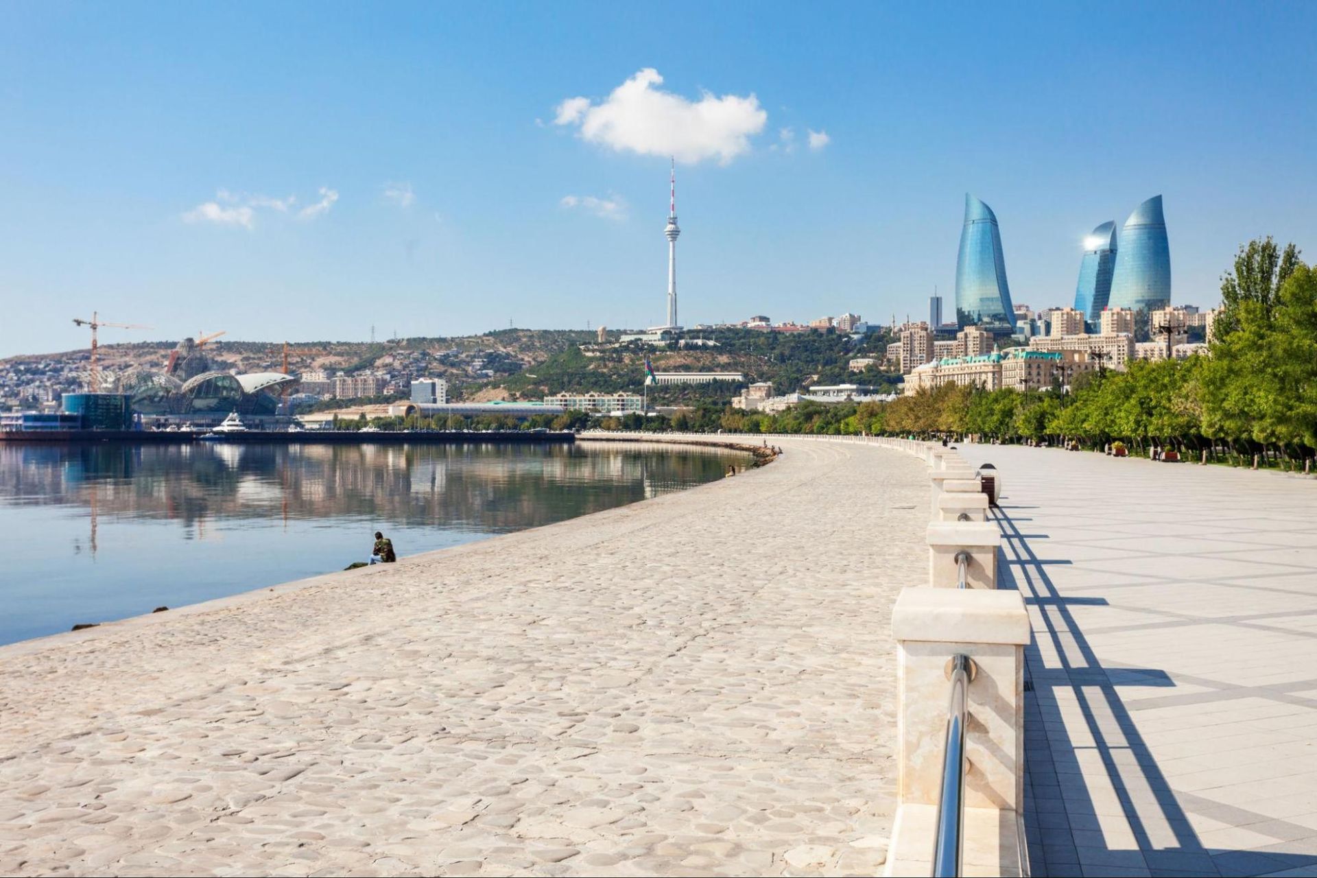 Modern Baku Panoramic City Tour