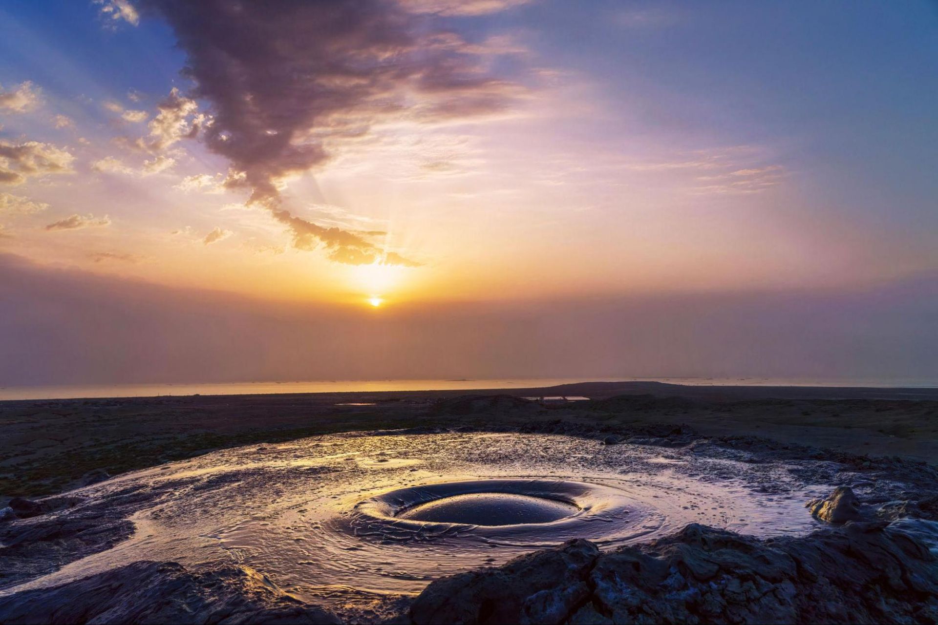 Gobustan & Mud Volcano Adventure